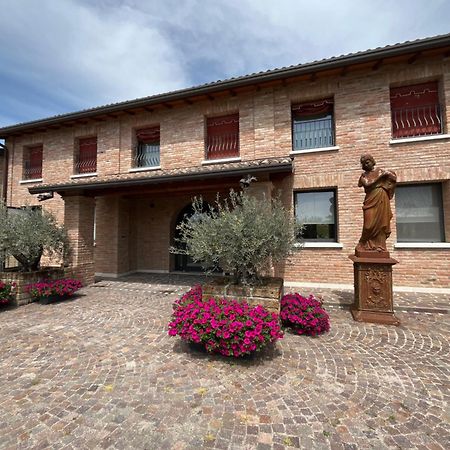 Agriturismo La Sapienza Monestirolo Exterior photo
