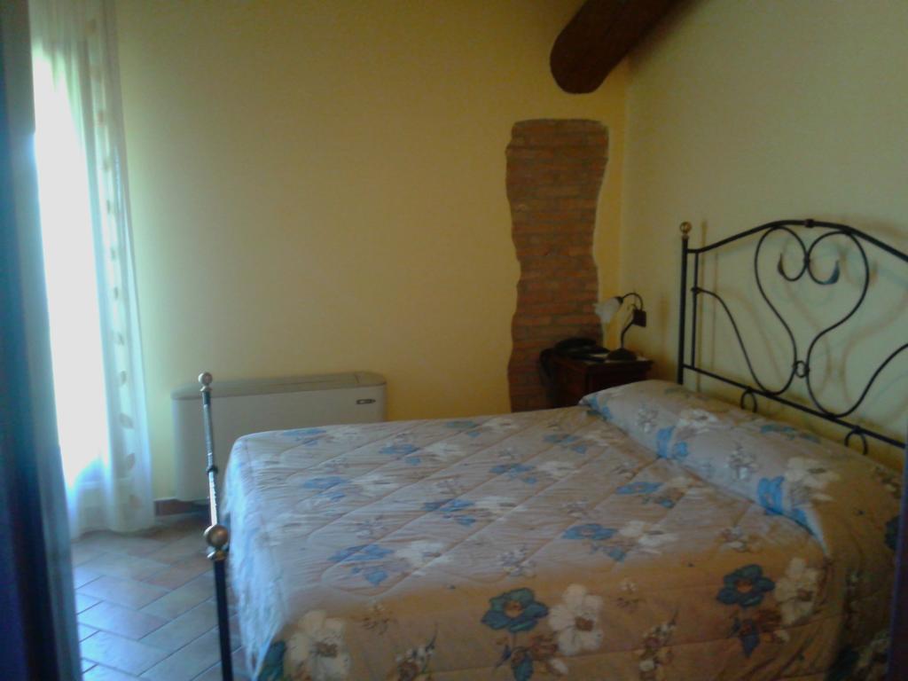 Agriturismo La Sapienza Monestirolo Room photo